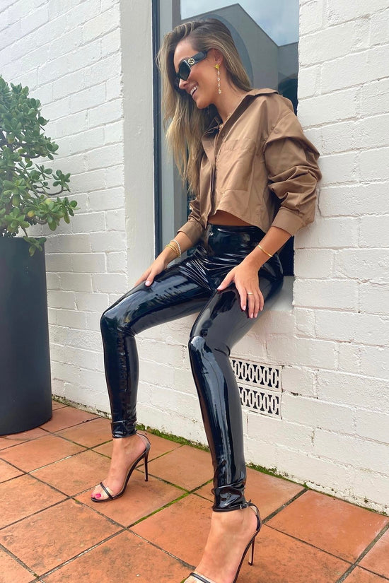2022 Spanx Faux Leather Leggings Review: Are They REALLY Worth It?